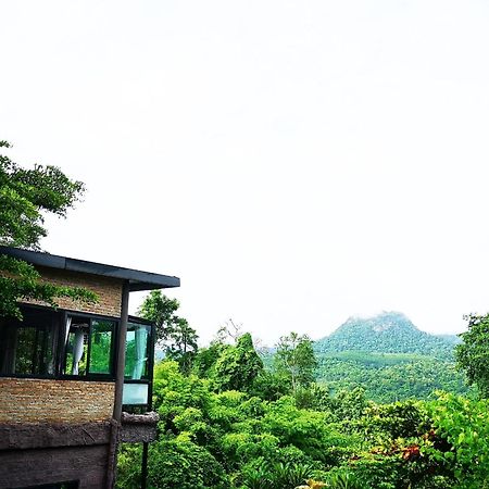 Keeree Loft Resort Thong Pha Phum Exterior photo