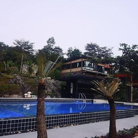 Keeree Loft Resort Thong Pha Phum Exterior photo