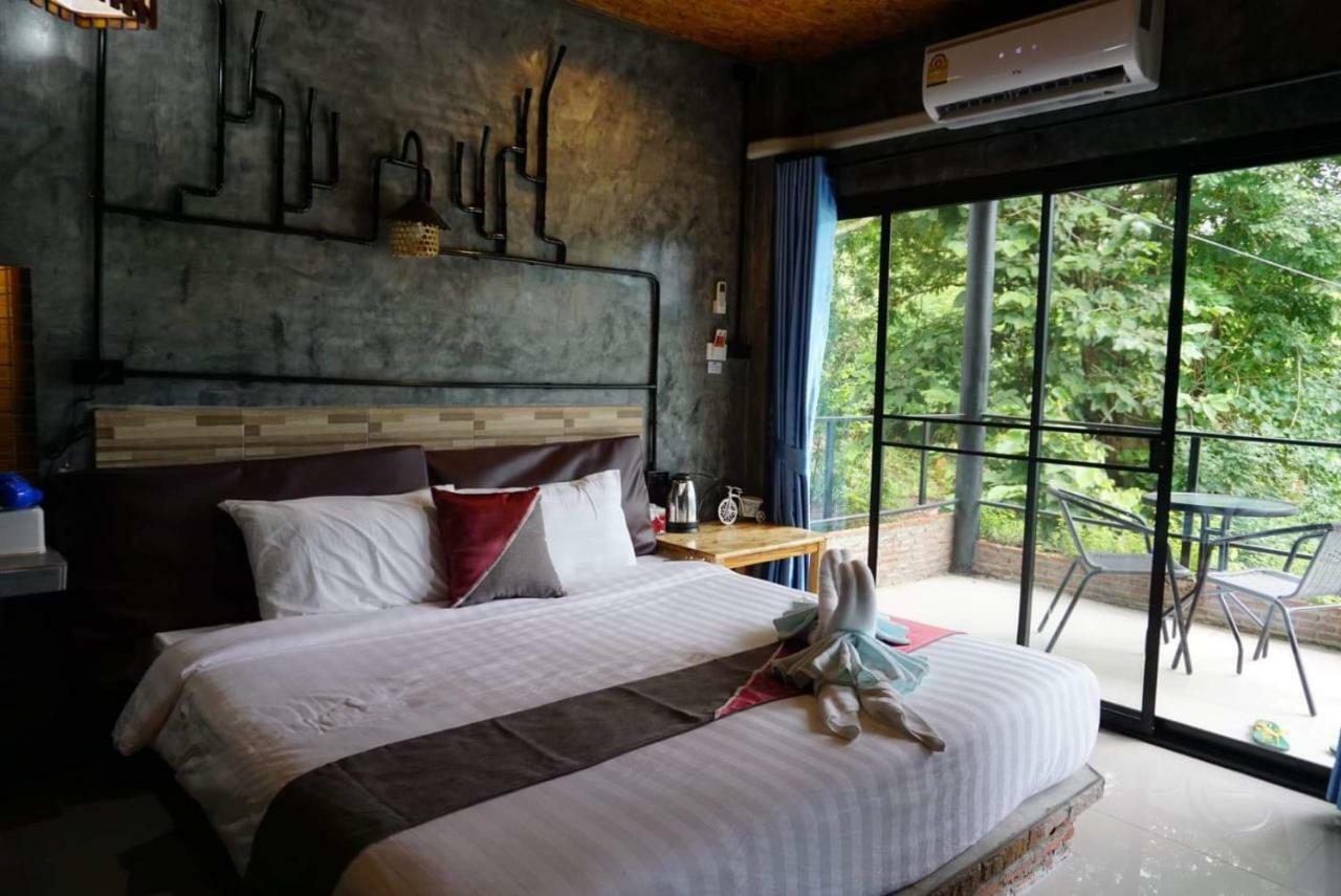 Keeree Loft Resort Thong Pha Phum Exterior photo